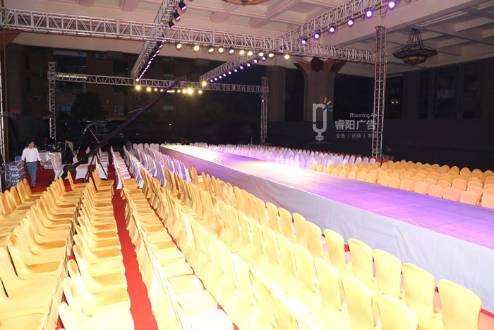 在活動現(xiàn)場安裝燈光和音響時的常見問題