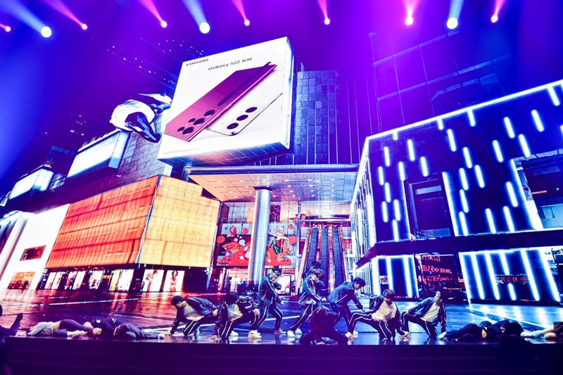 以舞臺劇的表演形式串起整場活動 以舞臺劇的表演形式串起整場活動